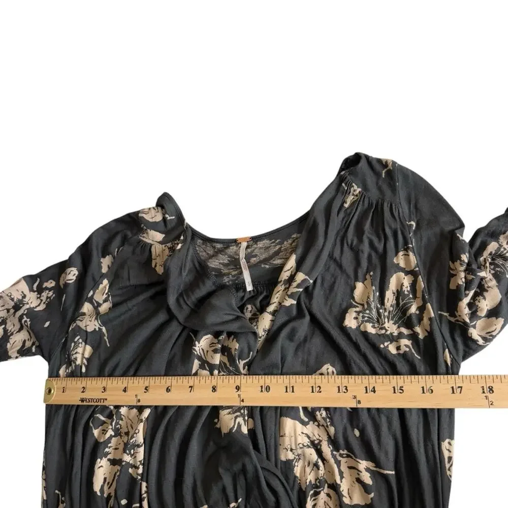 Free‎ People Fiona Surplice Crop Top with Open Bell Sleeves Women's Size Small